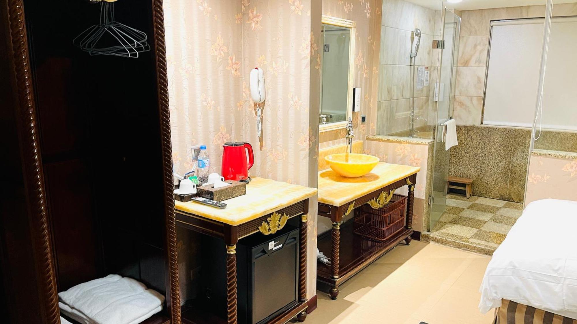 Grand Pleasure Spring Hotel Taipeh Exterior foto